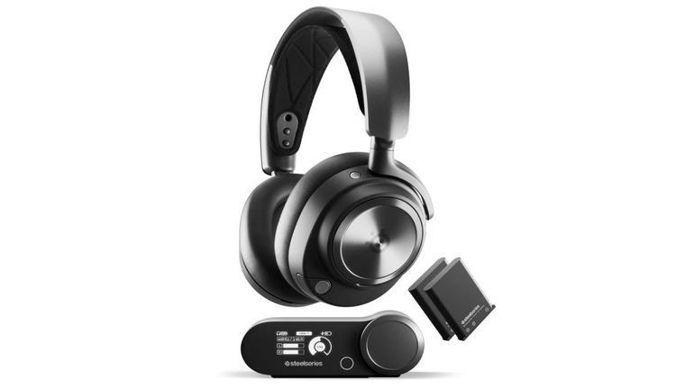 SteelSeries Arctis Nova Pro - Best for Noise Cancellation