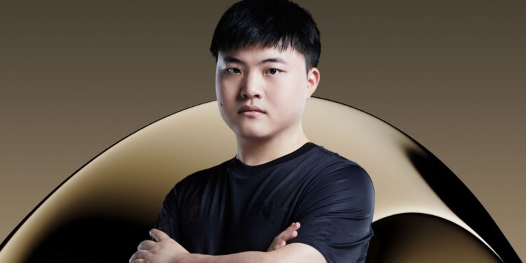 Uzi Honored as Second Hall of Legends Inductee