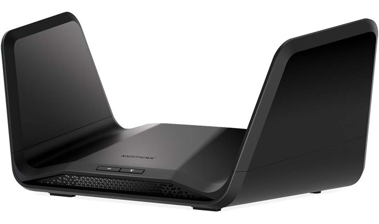 The NETGEAR Nighthawk RAX70 looks like a spaceship, and it’s fast like one, too!