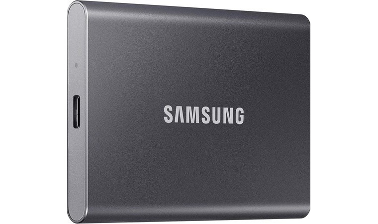 While it’s a bit pricey for a value pick, the Samsung T7’s quality shines through and ensures that you’re getting your money’s worth.