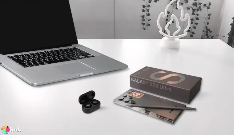 Galaxy S25 Samsung smartphone on a white office desk photographed for a review