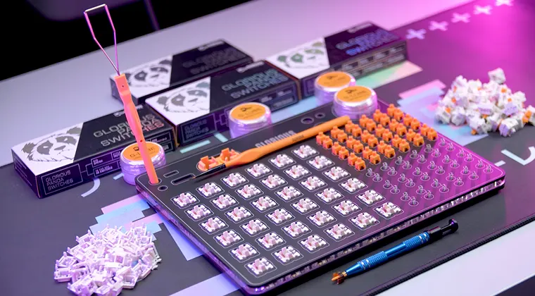 A complete toolkit for replacing and lubricating mechanical keyboard switches