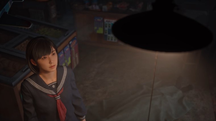 Silent Hill f - Hinako Shimizu looking up at a lamp.