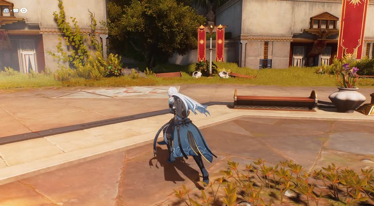 Wuthering Waves character running in the daylight.