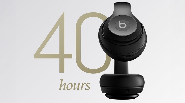 Close-up of Beats Studio Pro headphones with ‘40 hours’ displayed, highlighting long battery life.