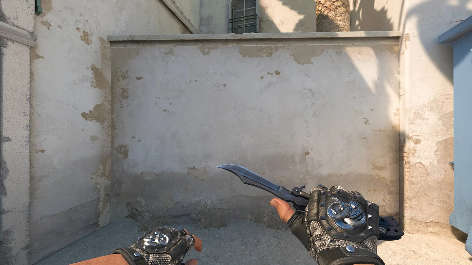 Broken Fang Gloves Unhinged in game recoil-case-gloves